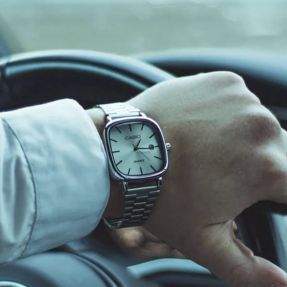 Free C A S I O Luxurious 36mm Watch